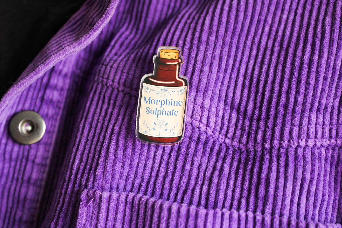 morphine vintage medicine pin badge Charlotte Rose original